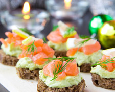 Help Guests are Coming: 5 Festive Tidbits Your Guests Will Love